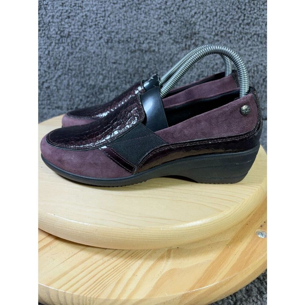 Enval Soft Shoes Bordeaux Loafer Womens Size 7 Suede Leather Wedge Made in Italy